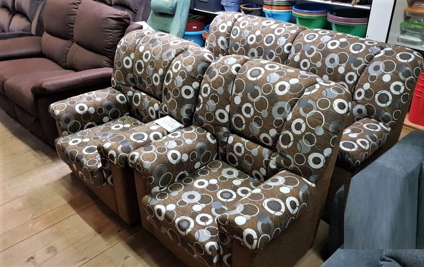 sofa2.jpg