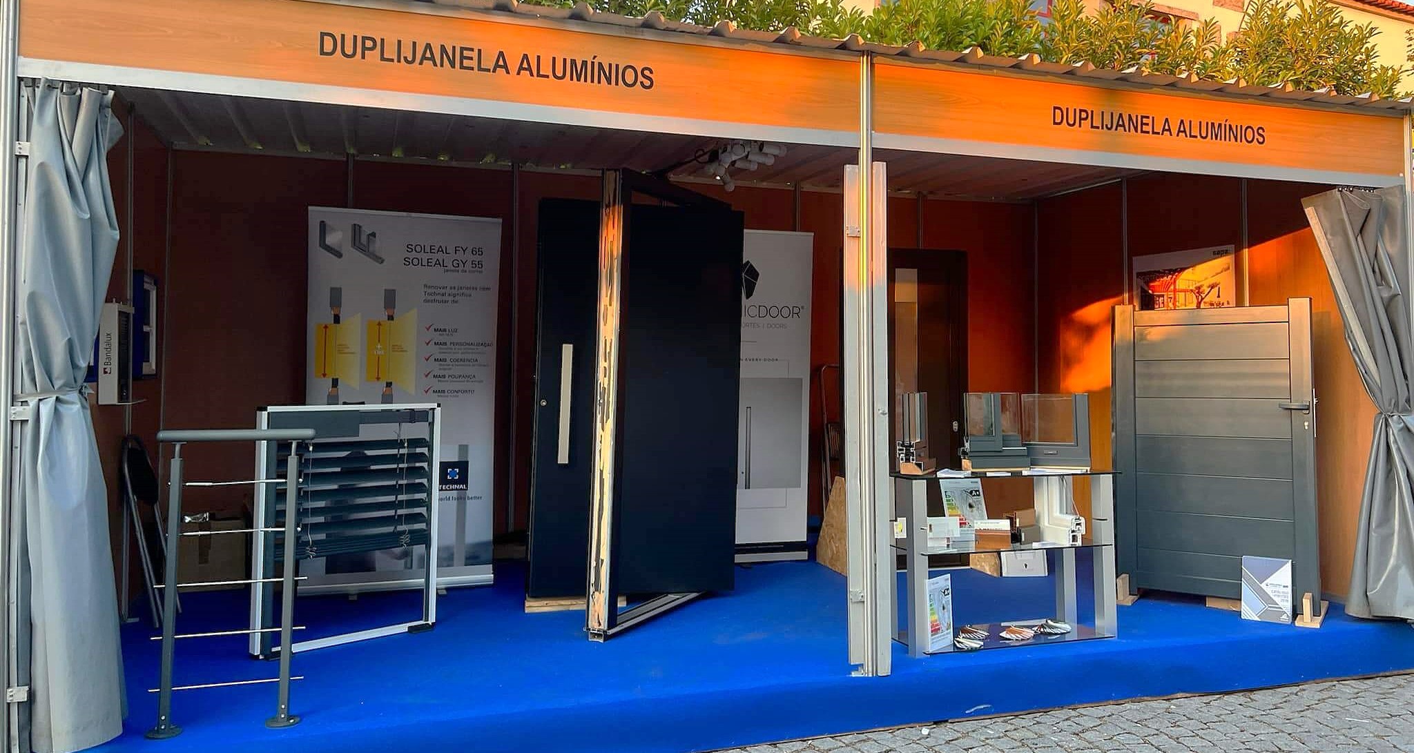 stand25