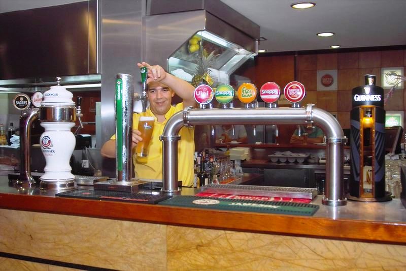 Bar