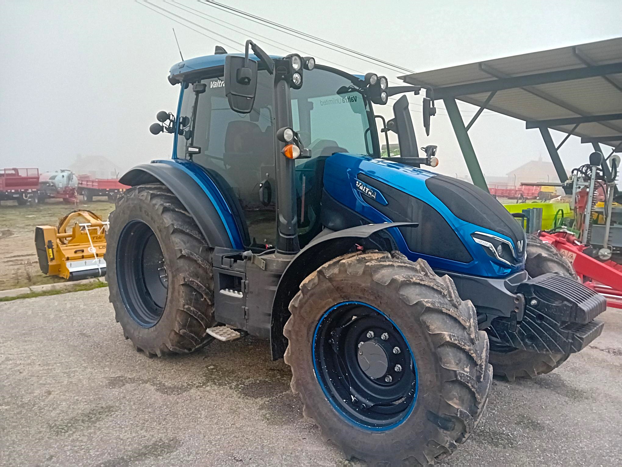 valtra15.jpg