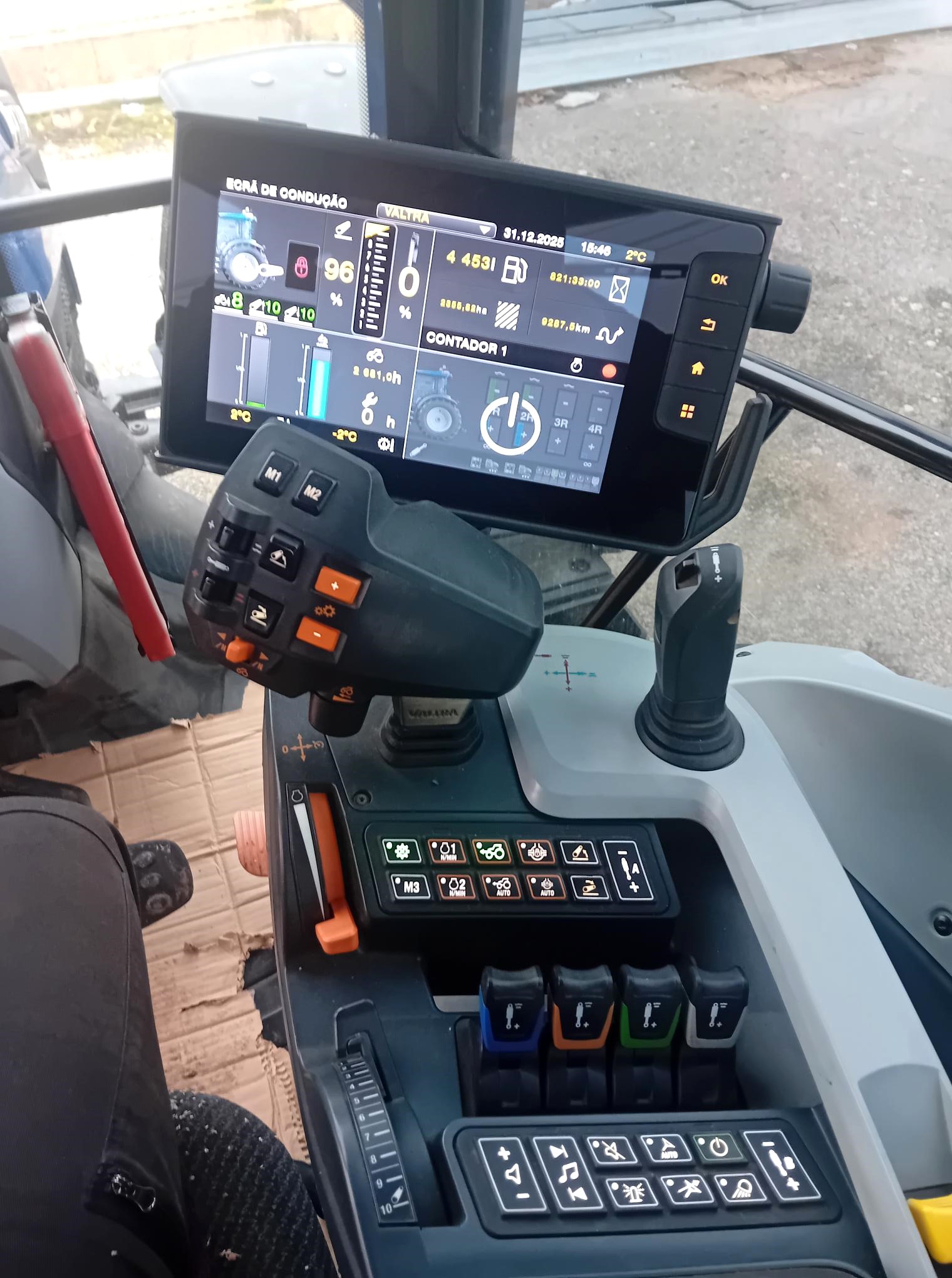 valtra17.jpg