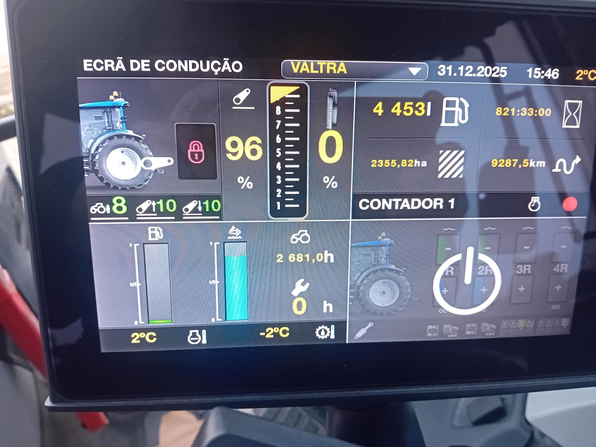 valtra18.jpg