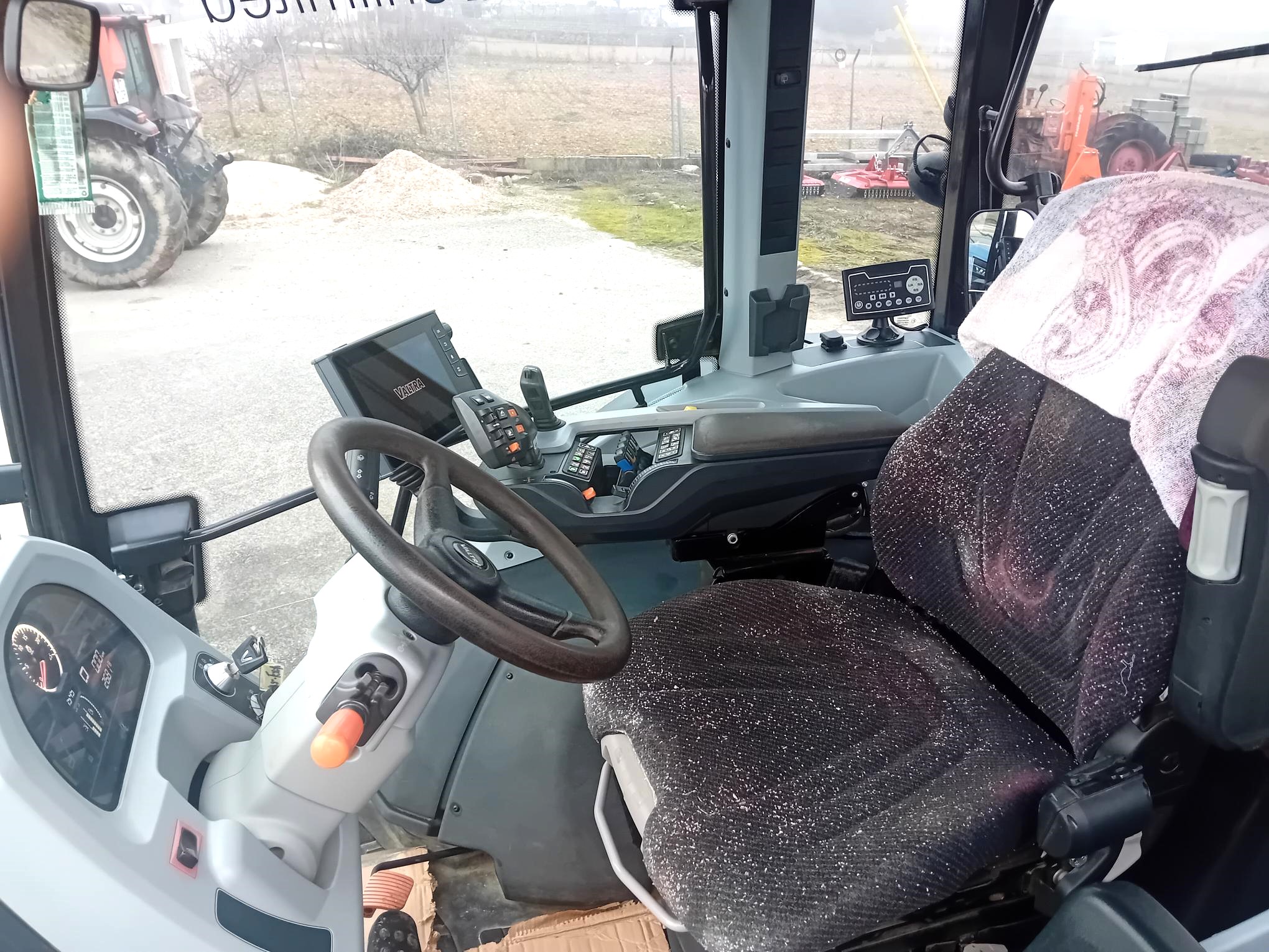 valtra19.jpg