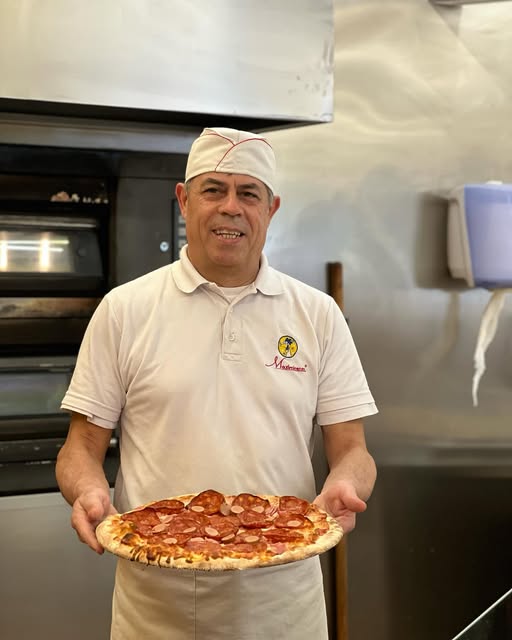 http://www.sabemais.pt/fich/ficheiros/image/Padaria%20e%20Confeitaria%20Maximinense/vitor.jpg