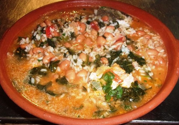 Arroz de espinafres bacalhau e grao