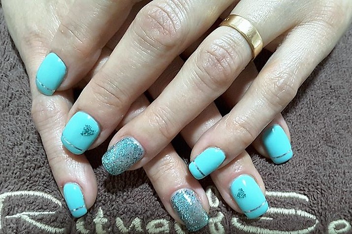 unhas