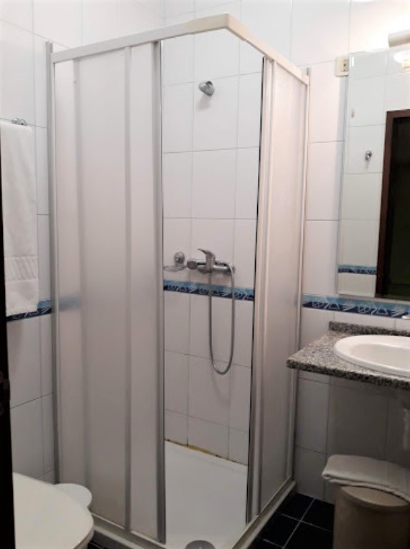 wc.jpg