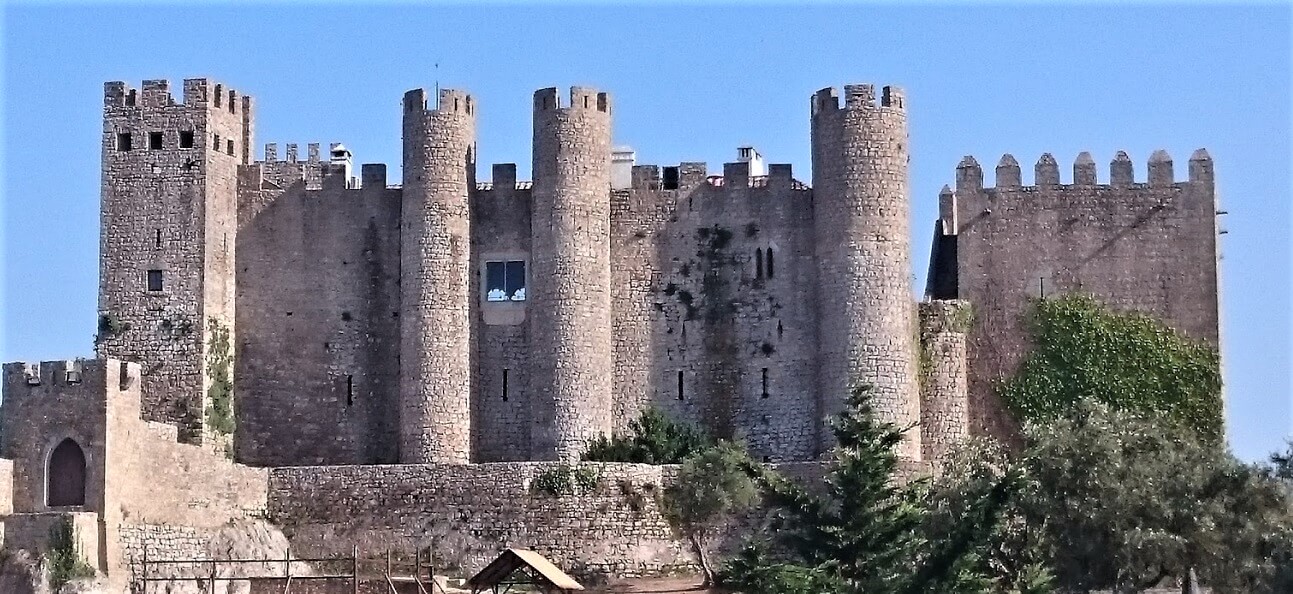 cASTELO3